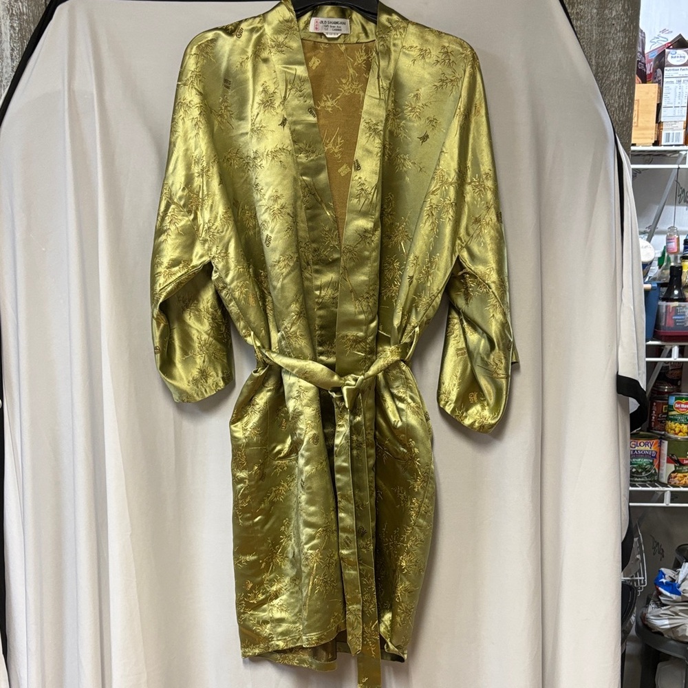 Vintage - Old Shanghai Gold Kimono Robe